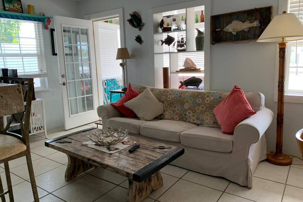 The Cannon Apartment Bradenton Beach Exterior photo